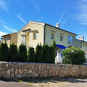 3* Penzion Savic